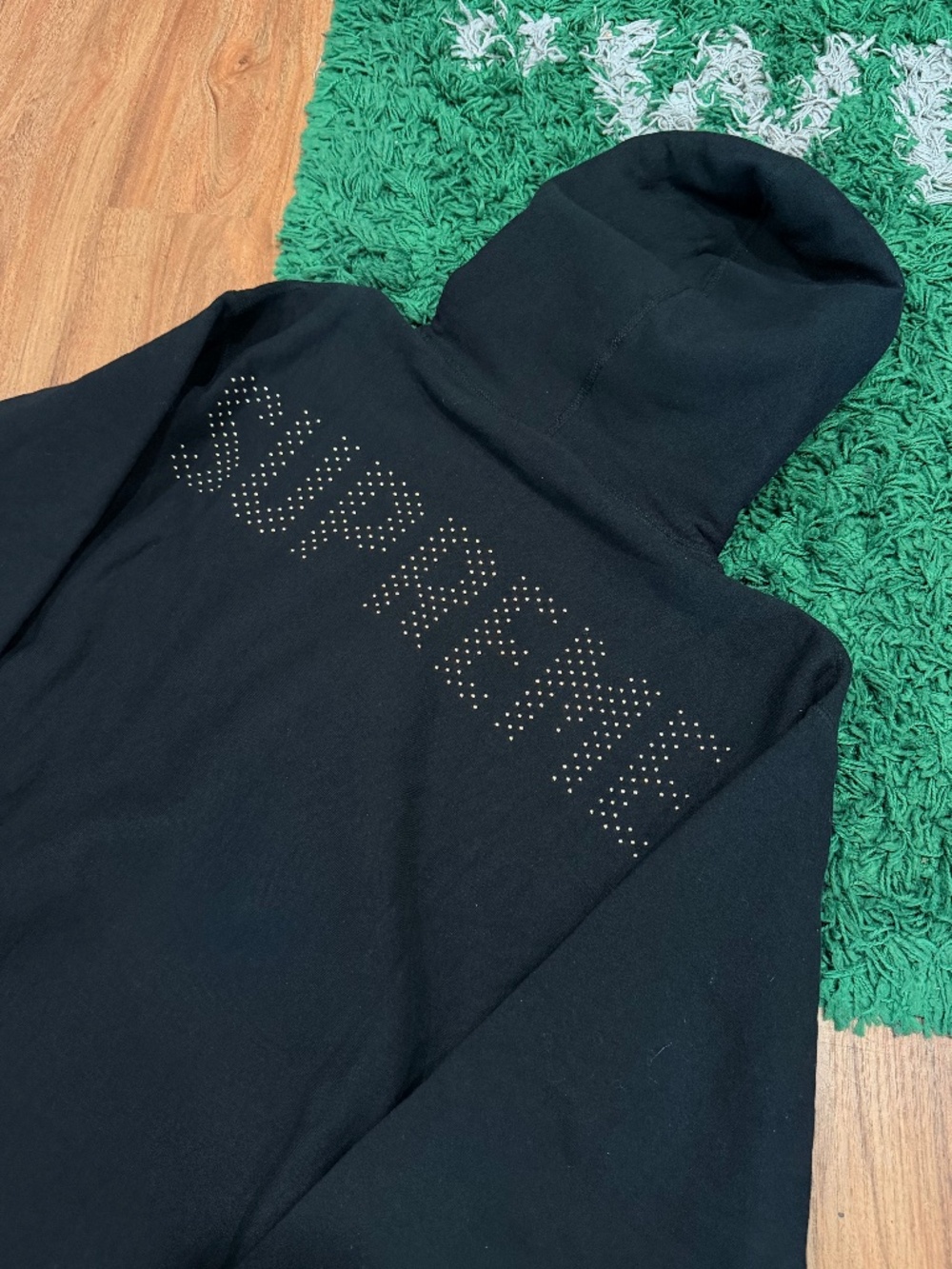 Supreme - Black Studded Logo Hoodie - Size Large